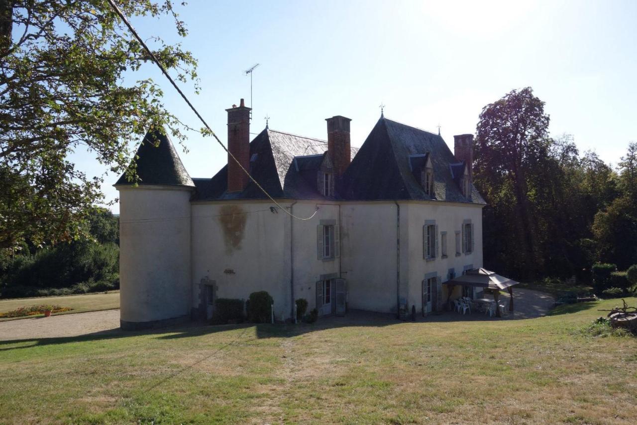 Chateau De La Ville-Hue Guer Bagian luar foto